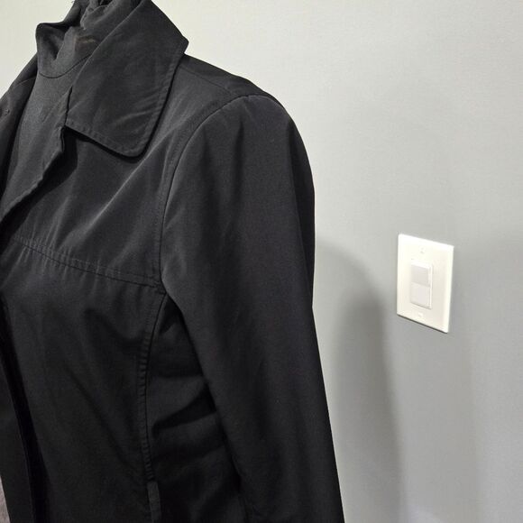 🐢 London Fog Ladies Raincoat. Black, zipper, Size S/P , INCLUDES BELT - Picture 16 of 16